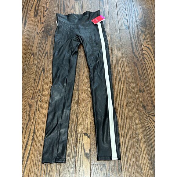 NWT Spanx Women's Very Black & White Side Stripe Faux Leather Leggings Size XS - Picture 4 of 11